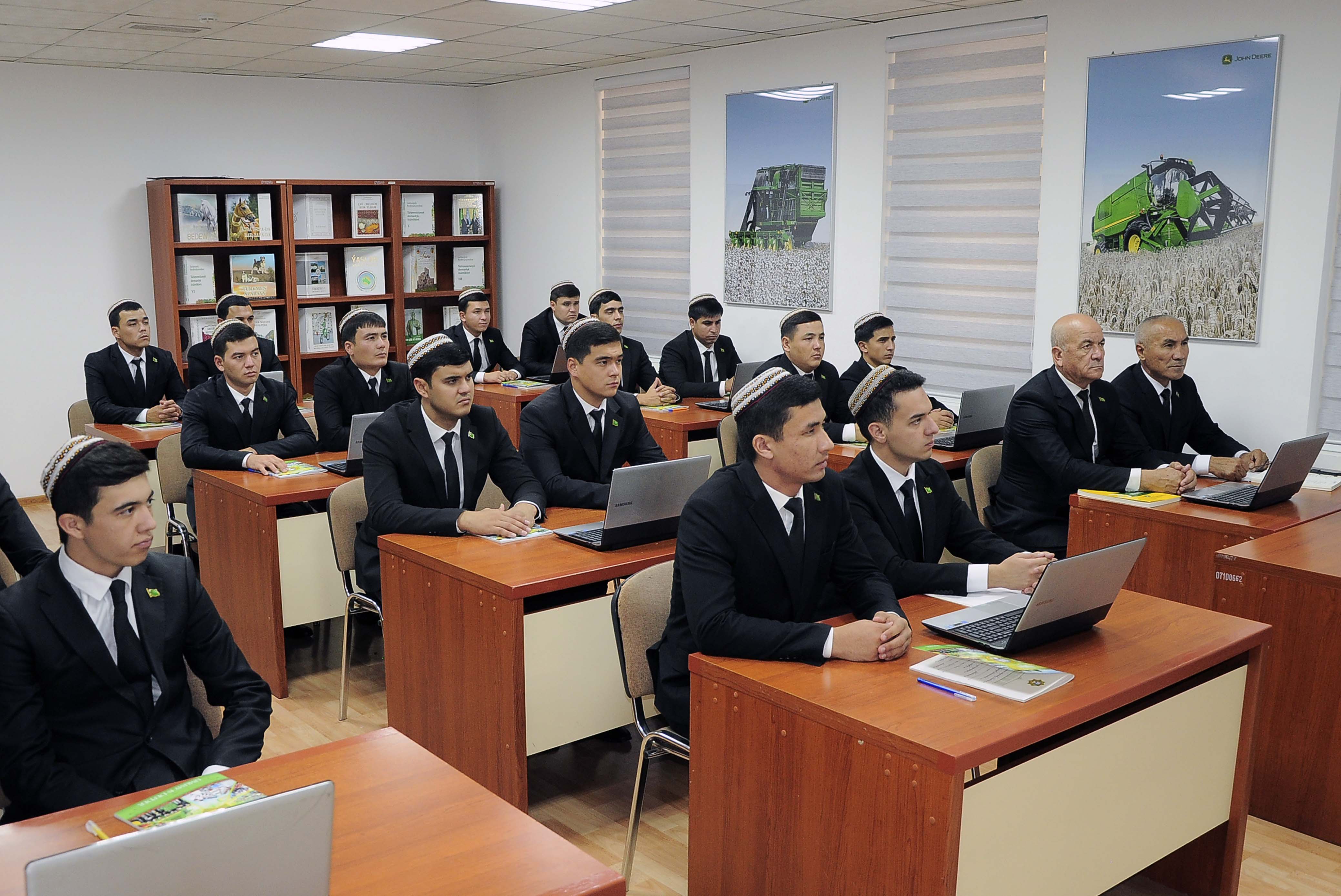 ДИСТАНЦИОННЫЕ ЗАНЯТИЯ СТУДЕНТОВ, КОТОРЫЕ БУДУТ ПРОХОДИТЬ ПРАКТИКУ В ГЕРМАНИИ